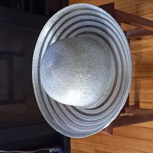 Medium brim silver straw hat